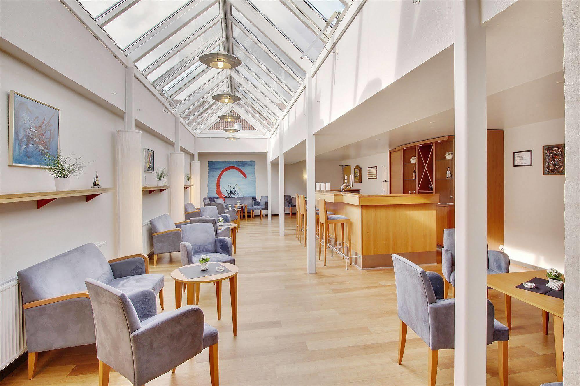 Hotel Pinenhus Glyngore Экстерьер фото